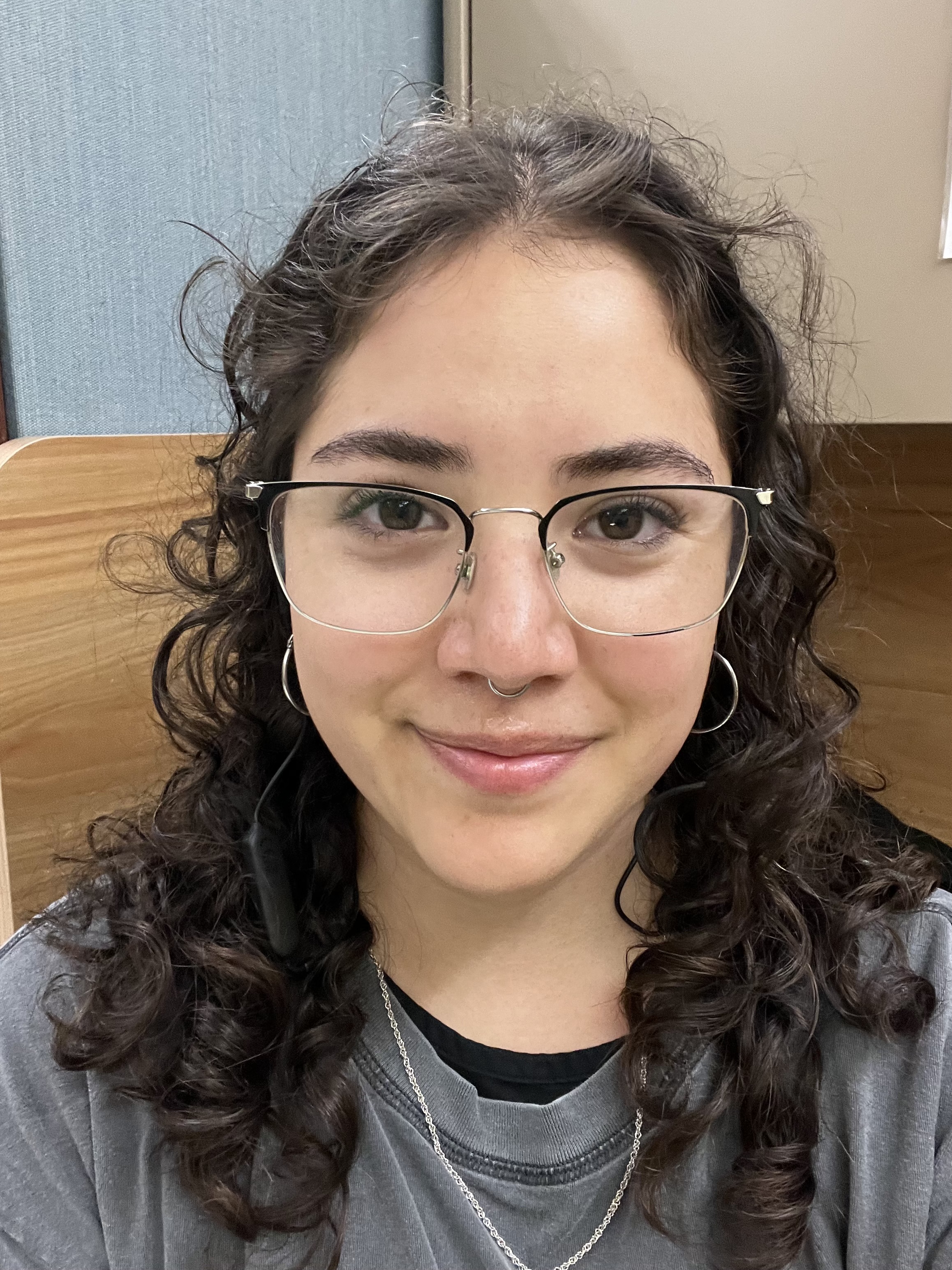 Photo of Isabel Castellanos